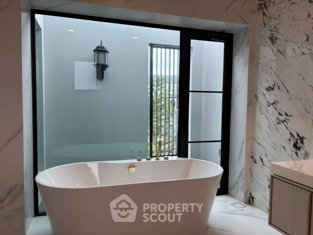 รูป บ้านเช่า 4 ห้องนอน โครงการ นันทวัน บางนา กม.15 เขตบางชลอ (ID 2525619) - รูปที่ 16/16