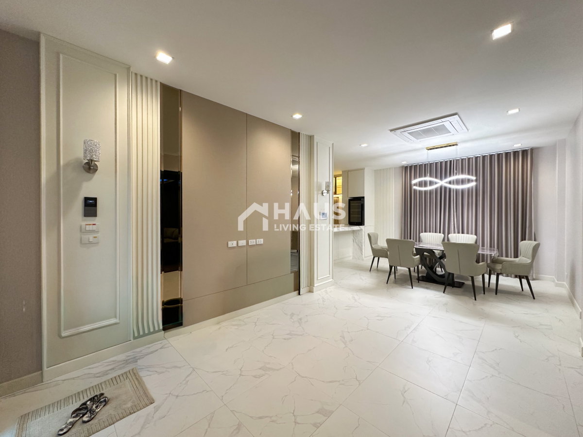 picture Bangkok Boulevard Westgate / 4 Bedrooms #HBGY009 - 4/18