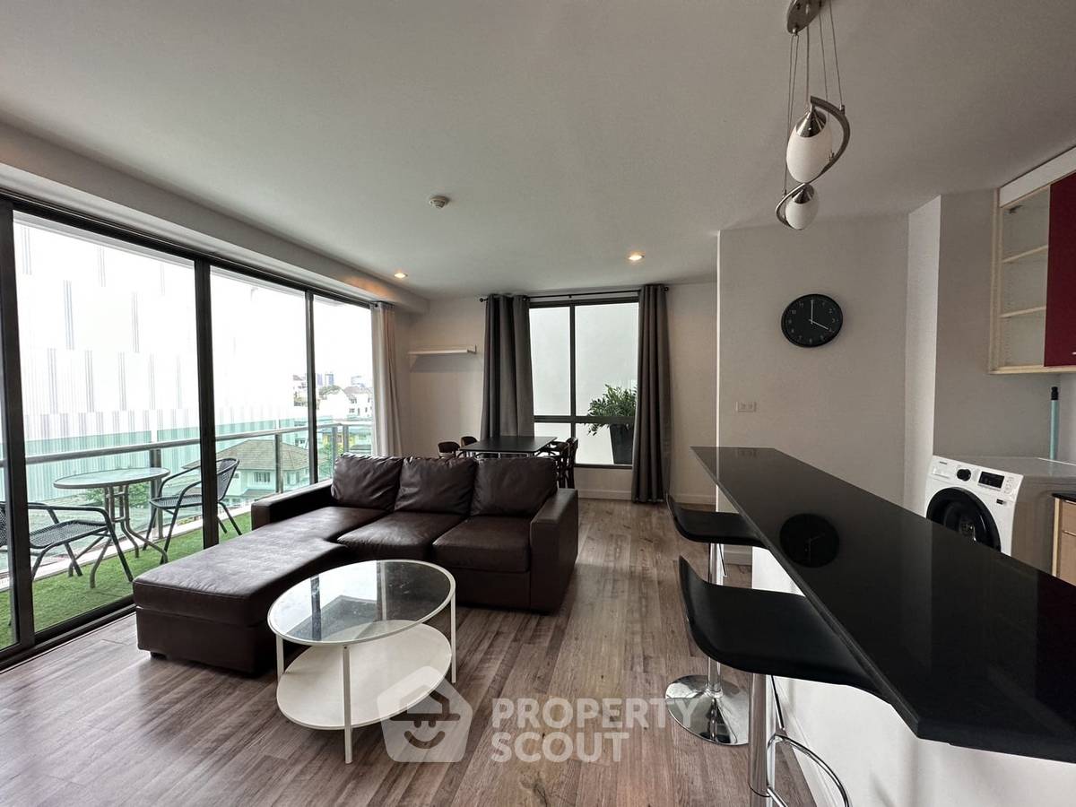 รูป ราคาดี 2 ห้องนอน 69 ตร.ม. ที่ CLICK CONDO Modern Sukhumvit 65 400 ม.ถึง BTS เอกมัย (ID 1351203) - รูปที่ 2/10
