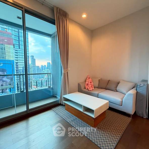 รูป คอนโด 1 ห้องนอน ชั้นสูง 30 ห้อง 39 ตร.ม. Q Asoké ใกล้ MRT เพชรบุรี 100 ม. (ID 2535893) - รูปที่ 3/8
