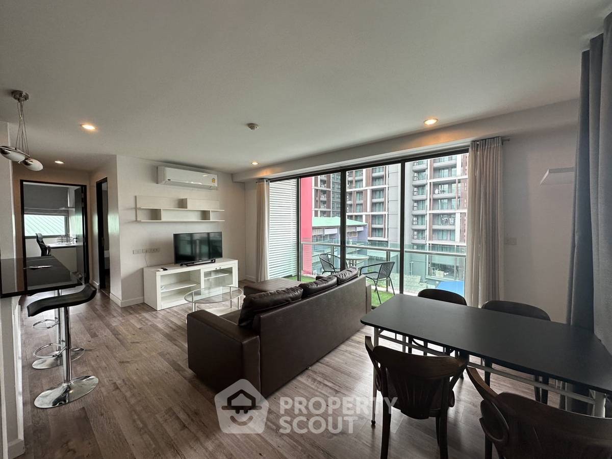 รูป ราคาดี 2 ห้องนอน 69 ตร.ม. ที่ CLICK CONDO Modern Sukhumvit 65 400 ม.ถึง BTS เอกมัย (ID 1351203) - รูปที่ 6/10