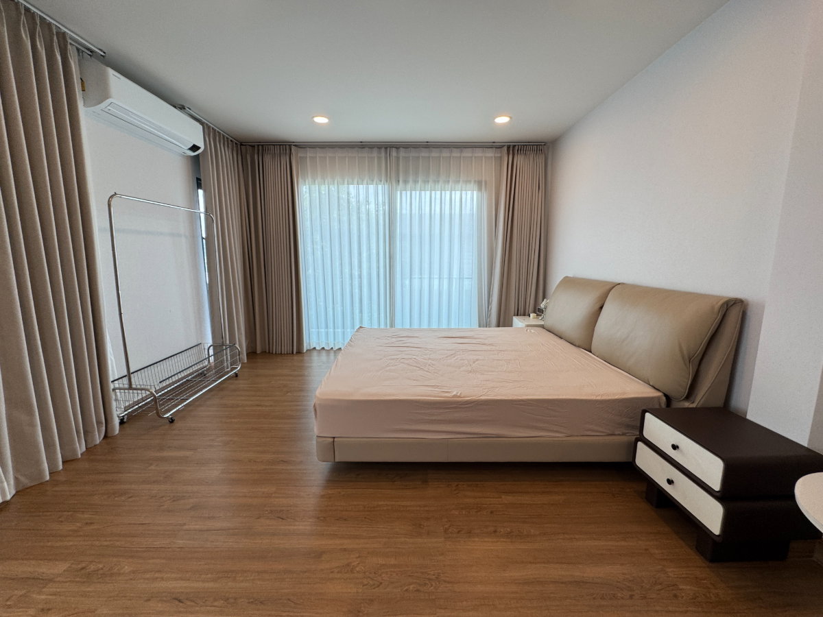 รูป ให้เช่าบ้านเดี่ยว Centro บางนา – 4 ห้องนอน หลังใหญ่ ใกล้เมกะบางนา!“ - รูปที่ 12/17