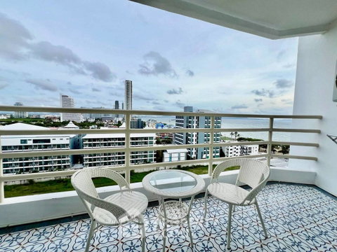 คอนโด 1 ห้องนอน ขนาด 50 ตร.ม. ที่ Wyndham Jomtien Pattaya พัทยา (ID 2359561)