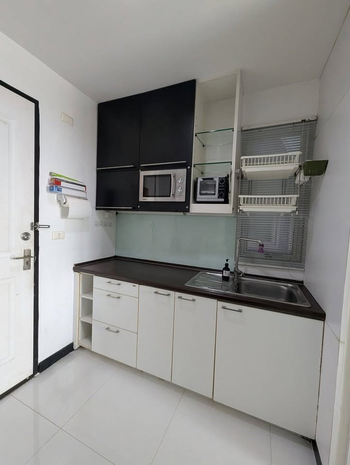 รูป Condo for Rent: Sukhumvit Plus Nearest BTS: Phra Khanong Station - รูปที่ 4/6