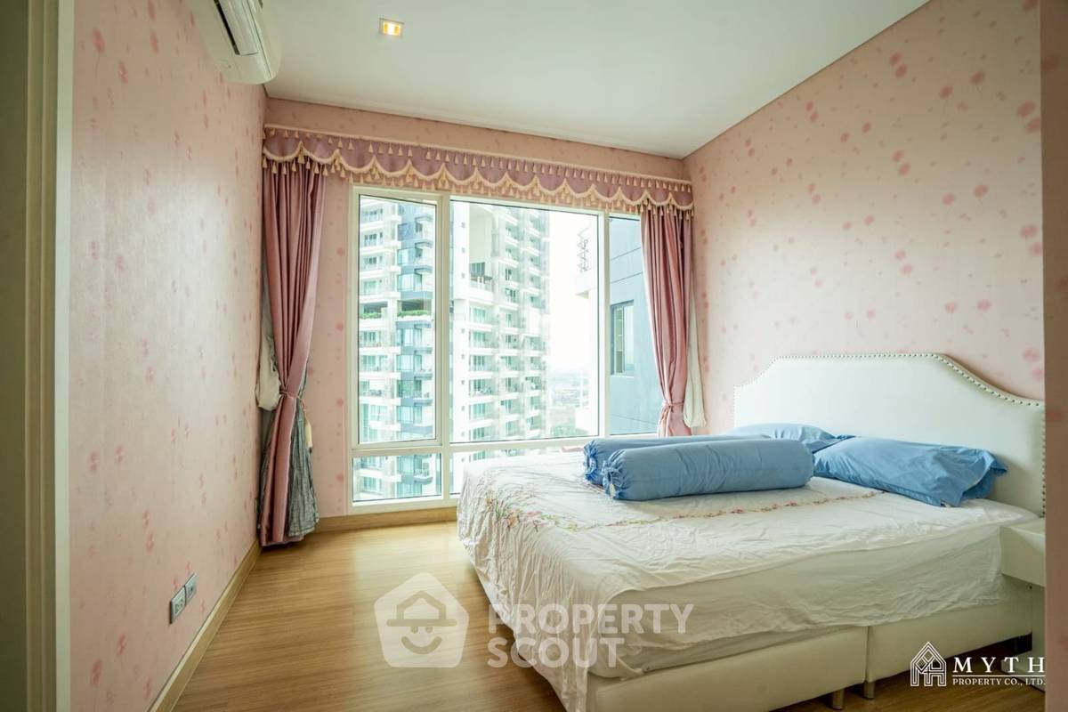 รูป คอนโด 3 ห้องนอน ชั้นสูง 20 ชั้น ขนาด 217 ตร.ม. ที่ Reflection Jomtien Beach Pattaya (ID 2293414) - รูปที่ 3/33