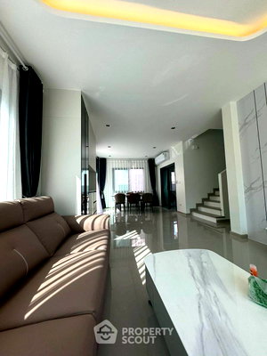 Houses for sale : 3-Bed House For Sale, Patta Element, Bang Lamung, Chonburi (ID 2538538)