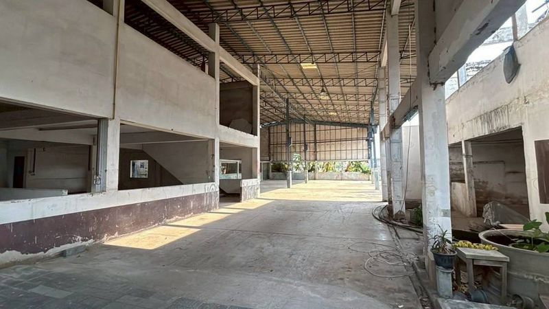 picture Warehouse for Sale Thanasit Soi, Theparak Road, Bang Phli, Samut Prakan - 2/7