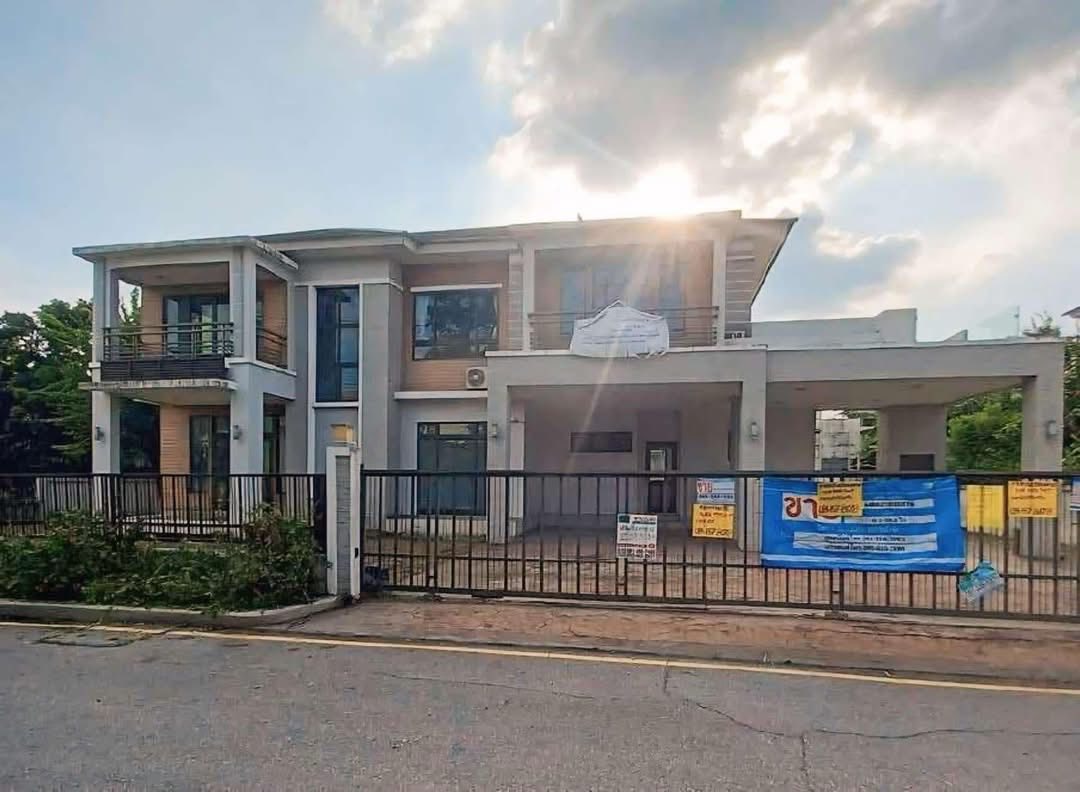 picture HOME 159.3 Sq.w. Min Buri Bangkok Price on request - 1/11