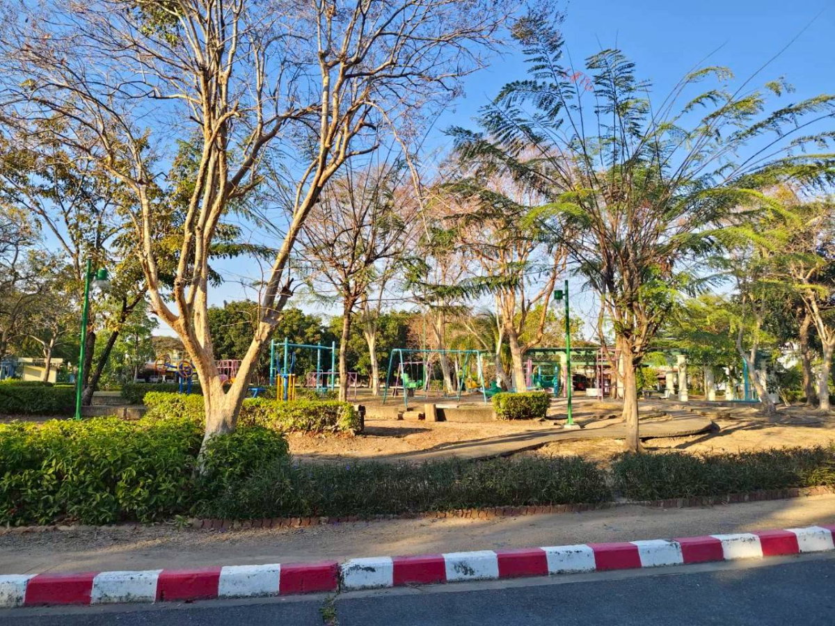 รูป บ้านรีโนเวทใหม่ เนื้อที่เยอะกว้าง จัดสวนสวยงาม มบ.ชัยพฤกษ์ 1 คุ้มเกล้า 7 เขตมีนบุรี ราคาสุดคุ้ม ร่มรื่น - รูปที่ 40/58