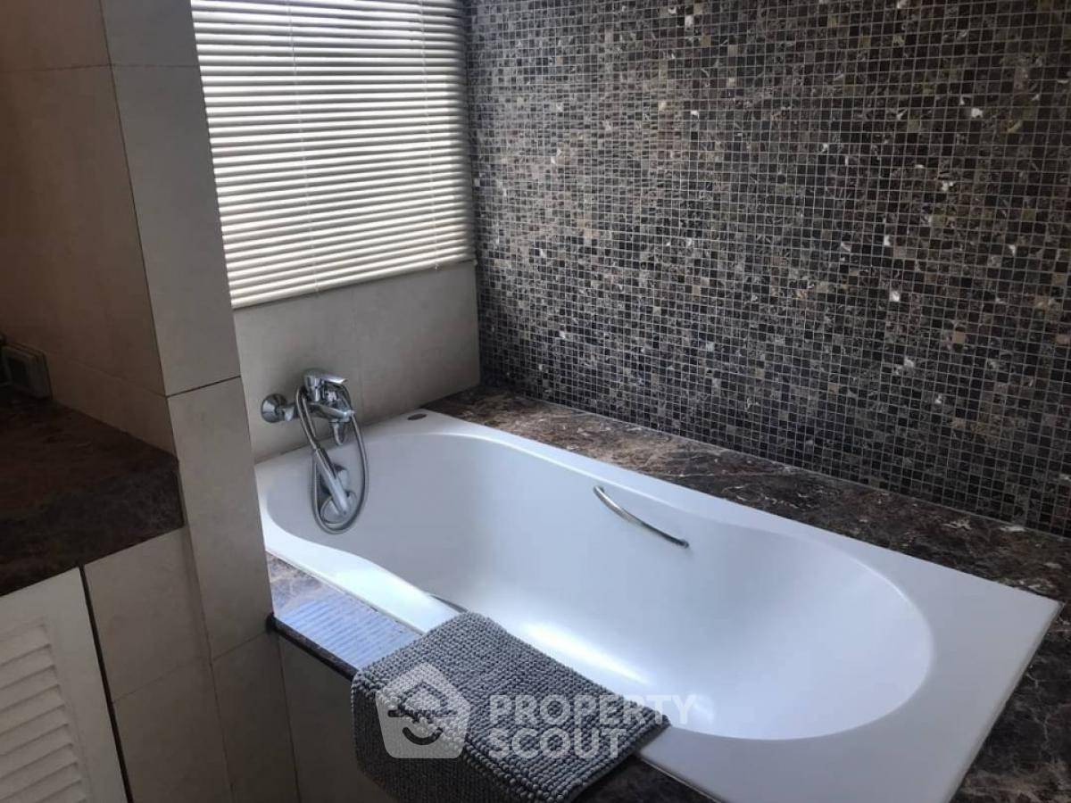 รูป คอนโด 3 ห้องนอน 300 ตร.ม. ที่บ้านอนันดา ซ.สุขุมวิท 61 ใกล้ BTS ทองหล่อ (เลี้ยงสัตว์ได้) (ID 2538936) - รูปที่ 11/16