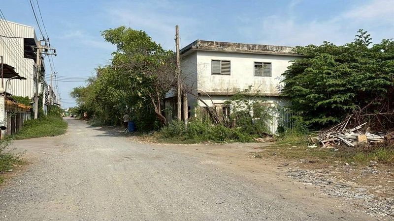 picture Warehouse for Sale Thanasit Soi, Theparak Road, Bang Phli, Samut Prakan - 7/7