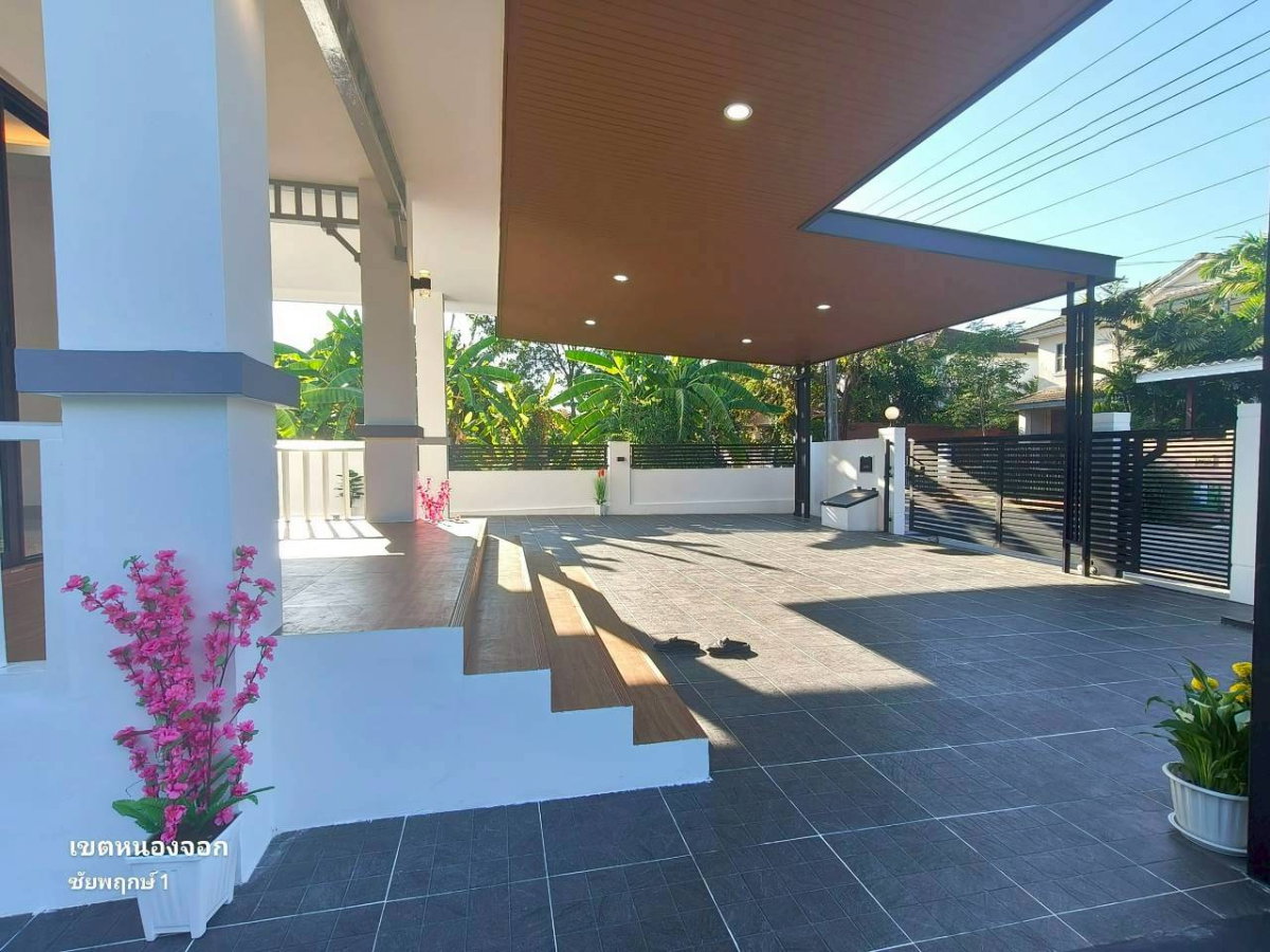 รูป บ้านรีโนเวทใหม่ เนื้อที่เยอะกว้าง จัดสวนสวยงาม มบ.ชัยพฤกษ์ 1 คุ้มเกล้า 7 เขตมีนบุรี ราคาสุดคุ้ม ร่มรื่น - รูปที่ 12/58