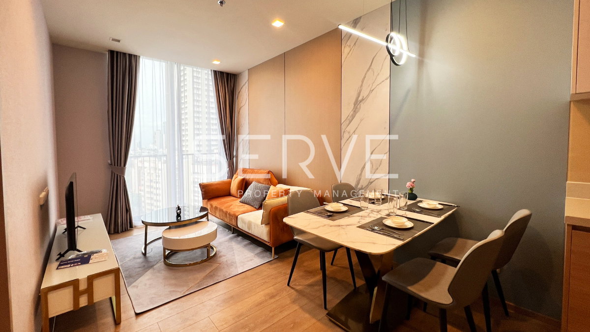 รูป 🔥35K🔥 - 1 นอน แต่งสวยๆ สไตล์ Modern ผสมความ Luxury นิดๆ ห้องใหญ่พิเศษกับคอนโดใหม่ ใกล้ BTS พร้อมพงษ์ ที่ Noble Around 33 / ให้เช่าคอนโด - รูปที่ 4/12