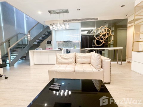 คอนโดให้เช่า 2 ห้องนอน ในโครงการ เดอะ รูม สุขุมวิท 21 1654370