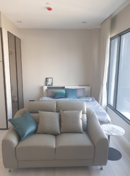  The Room                  Phayathai