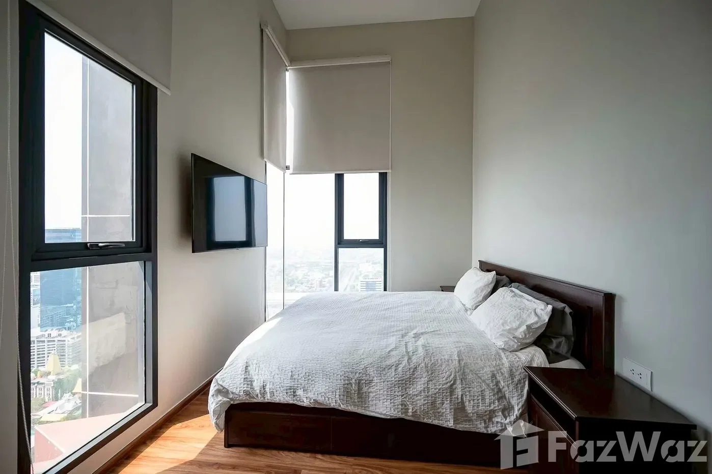 รูป คอนโดให้เช่า 3 ห้องนอน ในโครงการ ซี เอกมัย 1372700 - รูปที่ 9/35