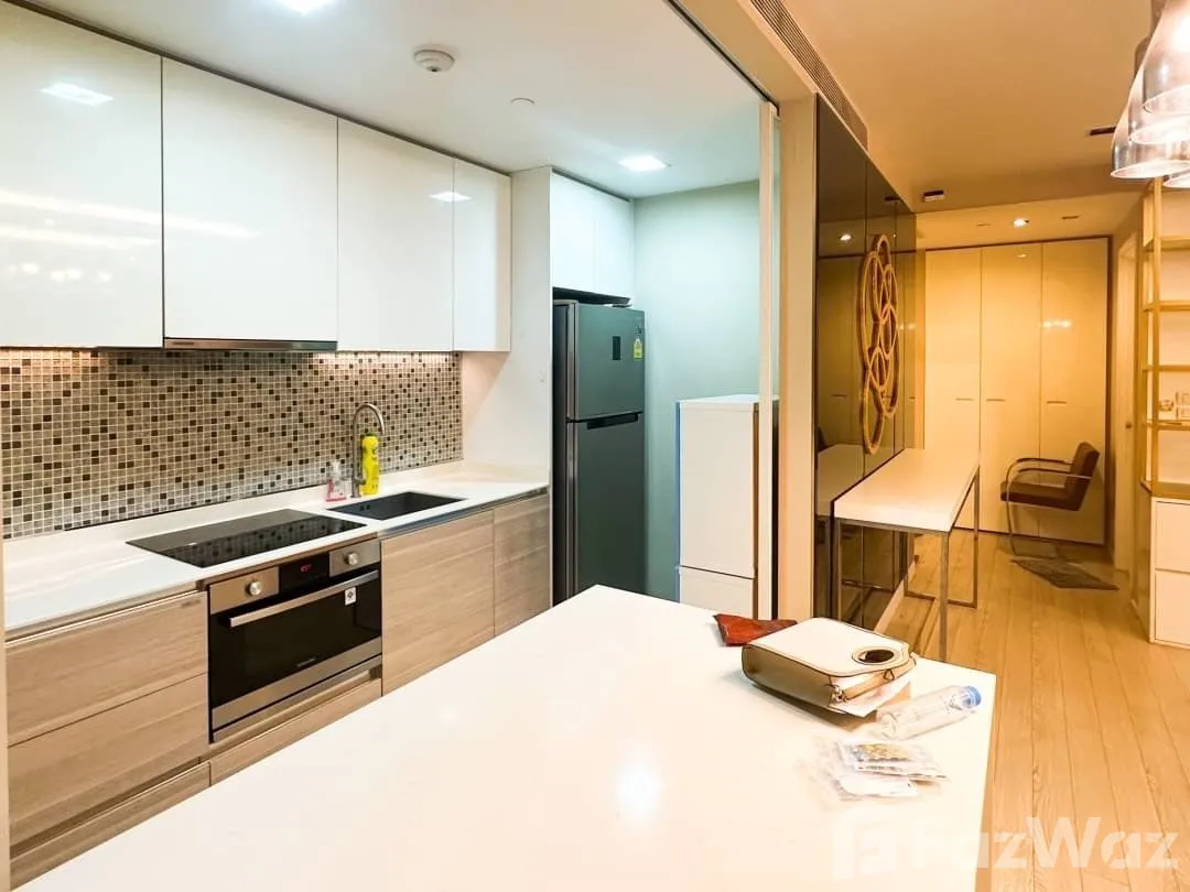 รูป คอนโดให้เช่า 2 ห้องนอน ในโครงการ เดอะ รูม สุขุมวิท 21 1654370 - รูปที่ 3/7