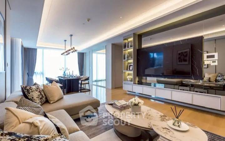 picture 2-BR Condo For Rent, 168 Sqm, Baan Sindhorn Near BTS Ratchadamri (400m) (ID 2548569) - 11/17