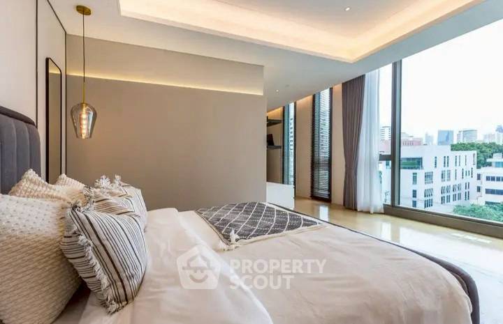 picture 2-BR Condo For Rent, 168 Sqm, Baan Sindhorn Near BTS Ratchadamri (400m) (ID 2548569) - 8/17