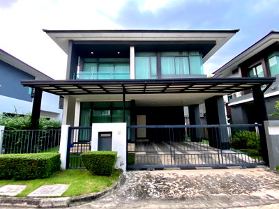 ขายบ้านเดี่ยว : ขายบ้านเดี่ยว 2 ชั้น โครงการพรีเมียม Setthasiri Krungthep Kreetha ทำเลศักยภาพกรุงเทพกรีฑา บ้านสวย เฟอร์ครบ พร้อมเข้าอยู่ ใกล้โรงเรียนนานาชาติ