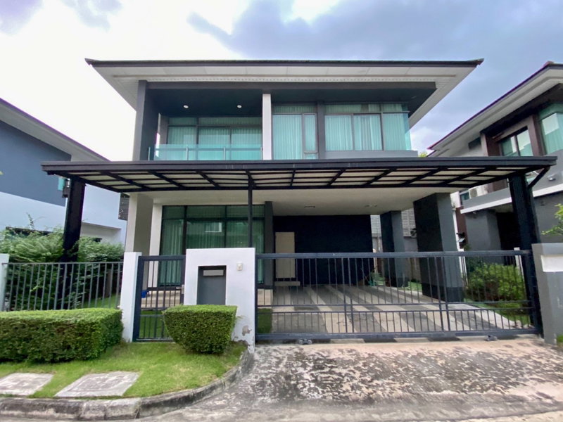ขายบ้านเดี่ยว : ขายบ้านเดี่ยว 2 ชั้น โครงการพรีเมียม Setthasiri Krungthep Kreetha ทำเลศักยภาพกรุงเทพกรีฑา บ้านสวย เฟอร์ครบ พร้อมเข้าอยู่ ใกล้โรงเรียนนานาชาติ