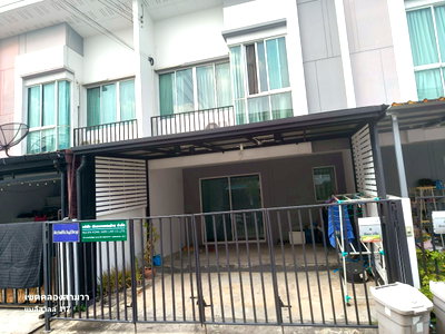 ทาวน์โฮม รามอินทรา 117 : ทาวน์เฮ้าส์ ใกล้สถานีรถไฟฟ้าสายสีชมพู บางชัน รามอินทรา 117 หมู่บ้านเบล็สวิลล์ นัดชมด่วน ราคาดีมาก 085-318-6868 คุณวา