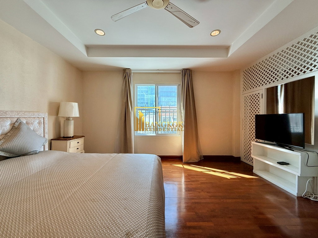 รูป Baan Klang Krung Thonglor | Spacious 4 Bedroom Townhouse - BR49072TH - รูปที่ 25/53