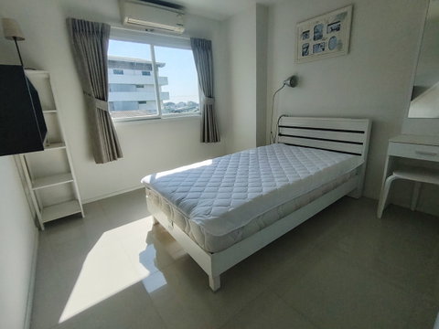 [Condo for Sale with Tenant 2BR! P-43321] Kensington Bearing 12 near BTS Pu Chao 085-592-2897 Line: @easythaihome
