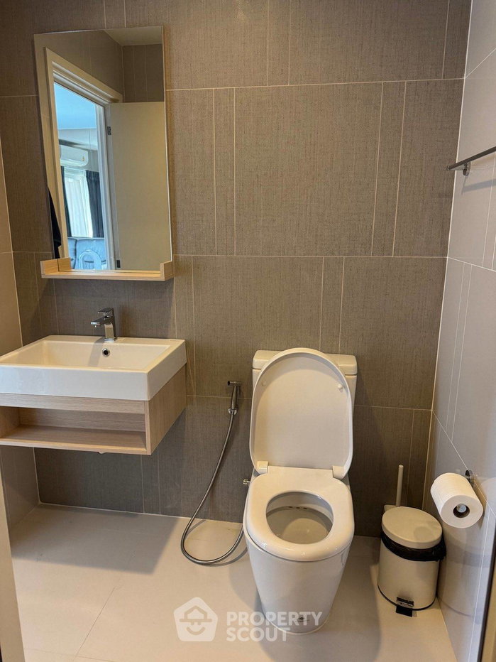 รูป คอนโด 2 ห้องนอน ชั้น 20 ให้เช่า เดอะ คีย์ สาทร-เจริญราษฎร์ (ID 2547213) - รูปที่ 10/10