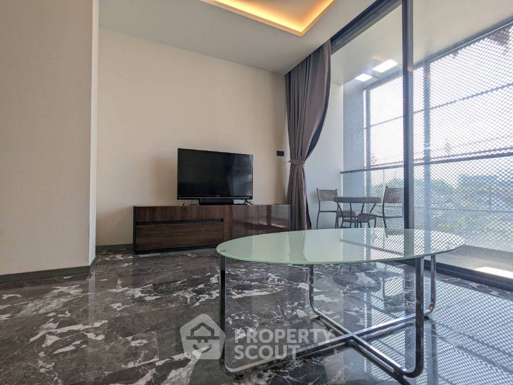 รูป คอนโด 1 ห้องนอน สำหรับขาย 168 สุขุมวิท 36 ใกล้ BTS ทองหล่อ (ID 1965960) - รูปที่ 3/15