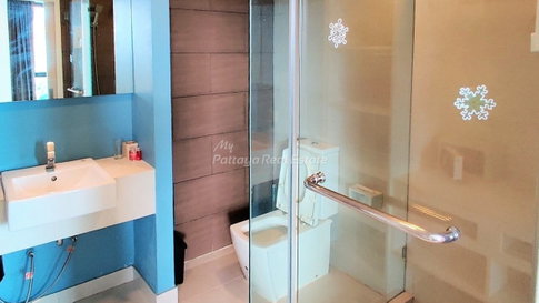 🛏️ Studio - 🛁 1 ห้องน้ำ - 🏙️ City View - 🌏 ชื่อชาวต่างชาติ - 🏢 Acqua Condominium Jomtien - รหัส: AQ26