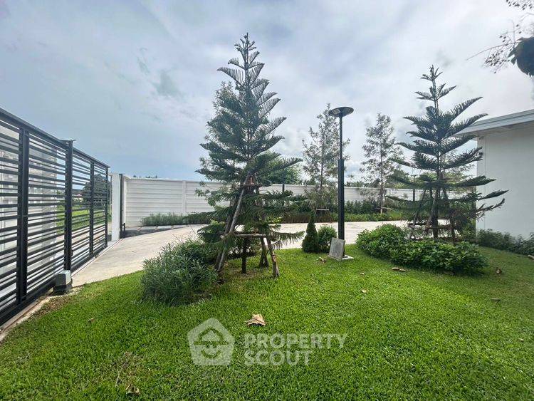 picture 4-BR House 240 Sqm For Sale Near Koh Siray, Ratsada Phuket (ID 2546114) - 6/9