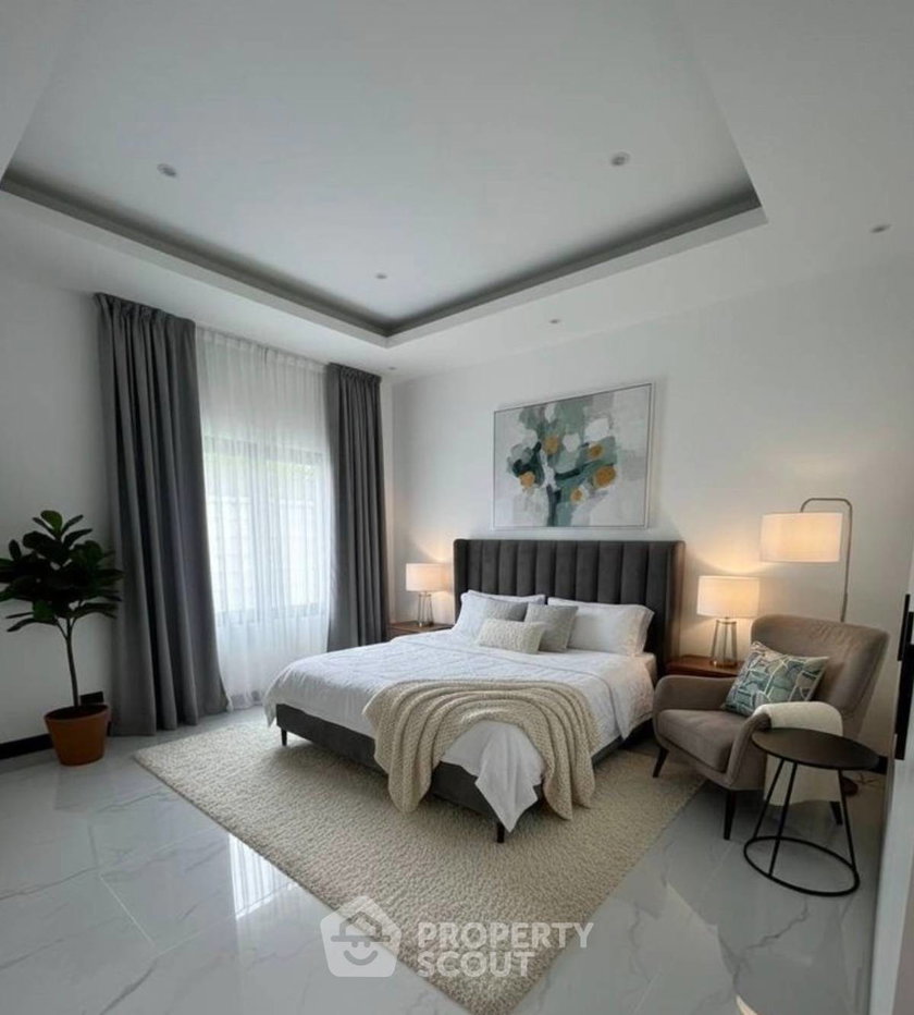 picture 4-BR House 240 Sqm For Sale Near Koh Siray, Ratsada Phuket (ID 2546114) - 8/9