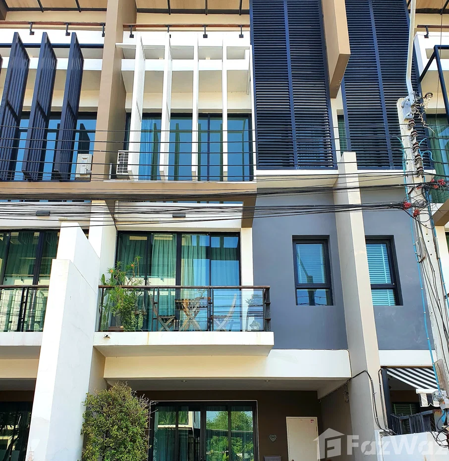 รูป ขาย ทาวน์เฮ้าส์ 3 ห้องนอน ในโครงการ เบล็สทาวน์ สุขุมวิท 50 984496 - รูปที่ 1/8
