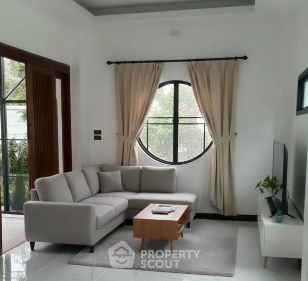 picture 4-BR House 240 Sqm For Sale Near Koh Siray, Ratsada Phuket (ID 2546114) - 7/9