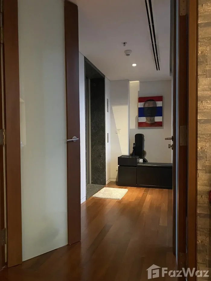 picture 1 Bed 1 Bath | Hansar Rajadamri BTS - LungSuan view 5983781 - 4/14