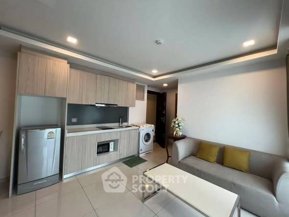 รูป คอนโดสองห้องนอน พื้นที่ 49 ตารางเมตร ให้เช่า Arcadia Beach Resort Pattaya (ID 2555784) - รูปที่ 2/8