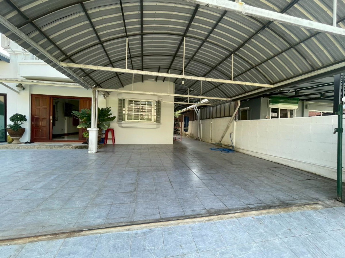 รูป ขายบ้านเดี่ยวสองชั้นหมู่บ้านศุภาลัยวิลล์ -วงแหวน-รัตนาธิเบศน์ บ้านสวยราคาดี พร้อมอยู่ 50 ตรว 200 ตรม - รูปที่ 4/5