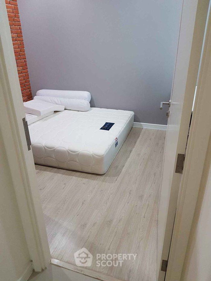 picture 2-BR Condo On 18th Floor, Star View, Near BTS/MRT Phra Ram 3 (ID 1847931) - 26/26
