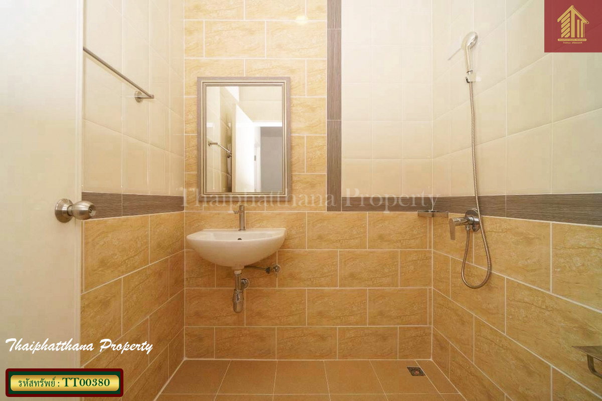 รูป โกลเด้น ทาวน์ 2 อ่อนนุช-พัฒนาการ บ้านรีโนเวทใหม่ พร้อมเข้าอยู่ - รูปที่ 12/12