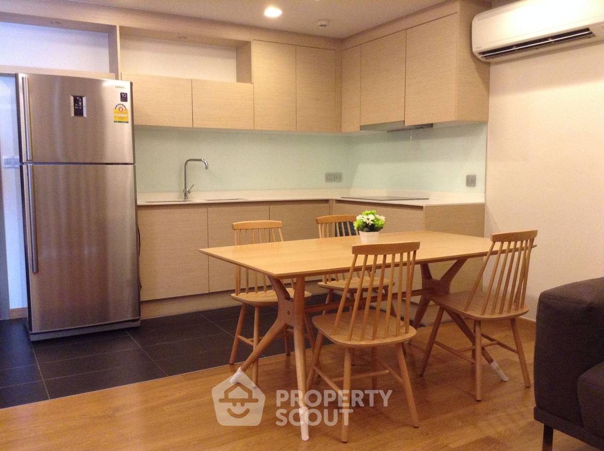 รูป คอนโด 2 ห้องนอน โครงการ Via Botani ชั้น 6 ขนาด 72 ตร.ม. ใกล้ BTS พร้อมพงษ์ (ID 563517) - รูปที่ 2/5
