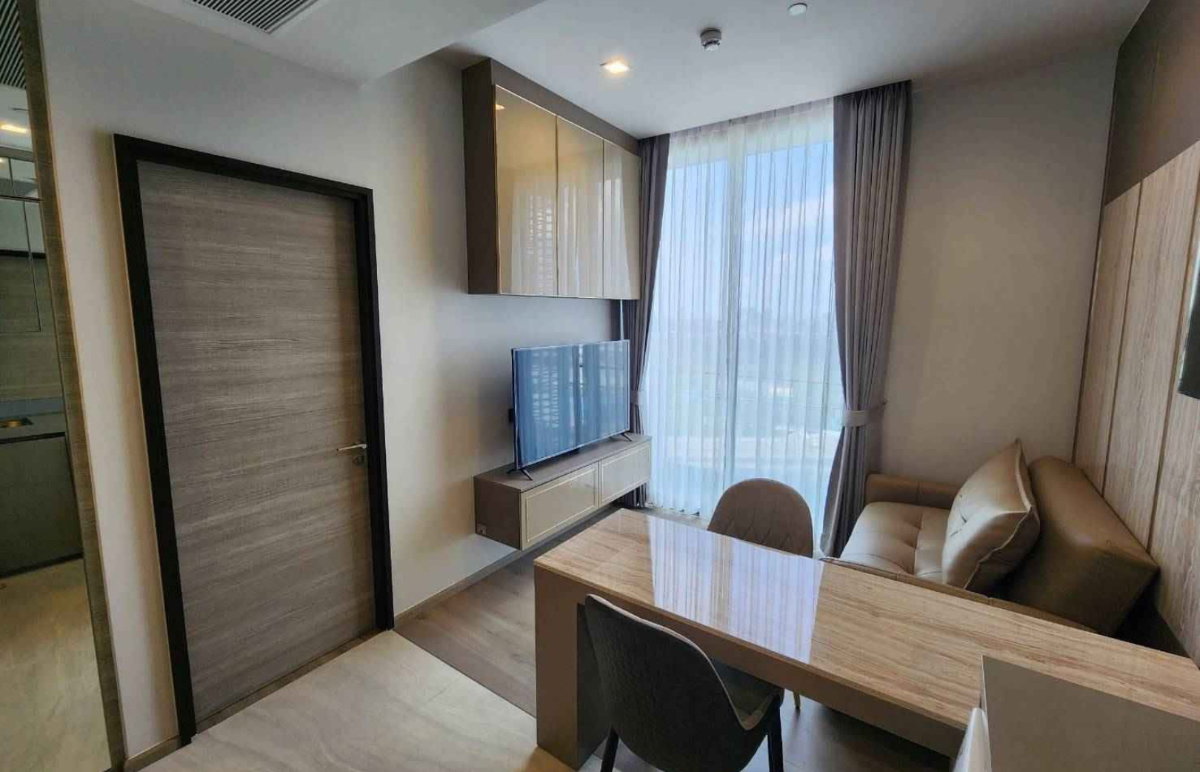 picture The Crest Park          Residences  - 3/8