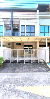 ขายทาวน์โฮม : 🏡✨ ขายทาวน์โฮม 2 ชั้น ทำเลดี เขตประเวศ  โครงการ Time Home 2 บ้านโล่ง อยู่สบาย เลี้ยงสัตว์ได้ 🐶🐱  ก่ออิฐมอญทั้งหลัง เย็นสบาย ถนนหน้าบ้านกว้าง 9 เมตร