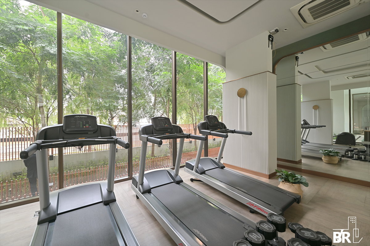 รูป 💎 Stylish Unit with Pool View 🏊♂️ Chapter Thonglor 25 near Bts Thonglo - รูปที่ 4/10