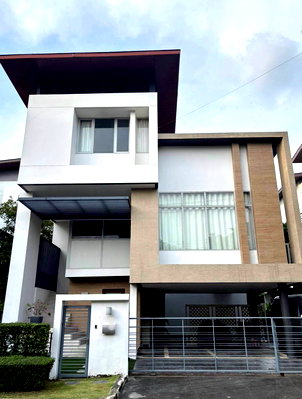 บ้านเดี่ยวให้เช่า : P0551 ให้เช่า บ้านเดี่ยว 3 ชั้น โครงการ Nirvana Beyond Lite Rama 9 ทำเลศักยภาพ ใกล้ Airport Rail Link บ้านทับช้าง | เลียบมอเตอร์เวย์
