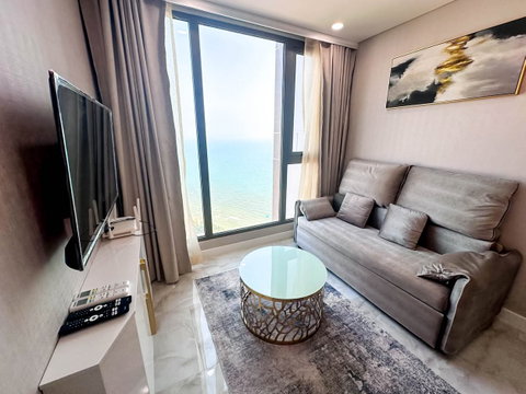 Copacabana Beach Jomtien 1 Bedroom Condominium for Sale