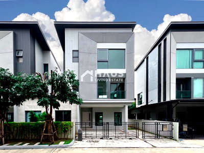 Townhouses for sale Pracha Uthit Road : Baan Klang Muang The Edition Sathorn - Suksawat / 4 Bedrooms #HSSW002