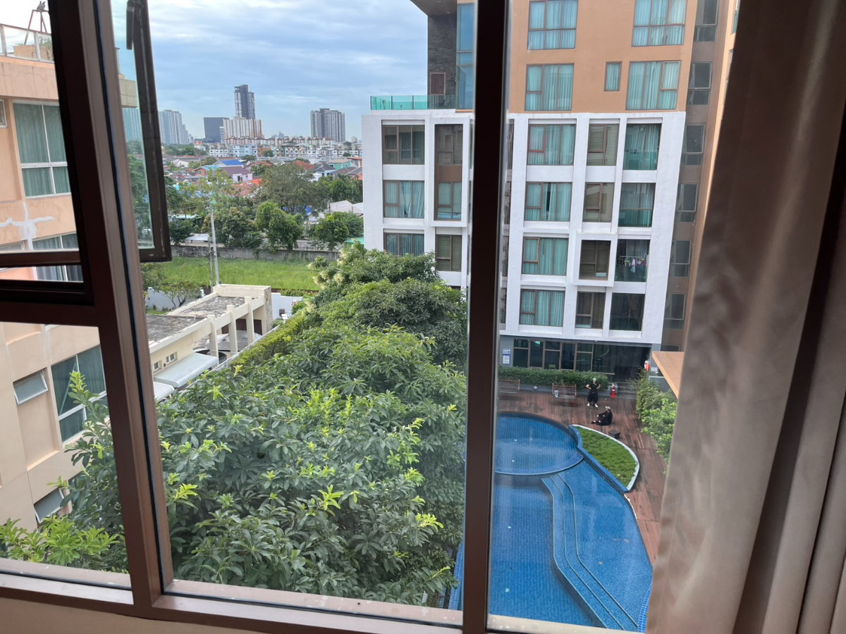 รูป ผนังอิสระ วิวสระว่ายน้ำ 2 BEDROOM ไนซ์ สวีท 2 สนามบินน้ำ ชั้น 6 - รูปที่ 5/11
