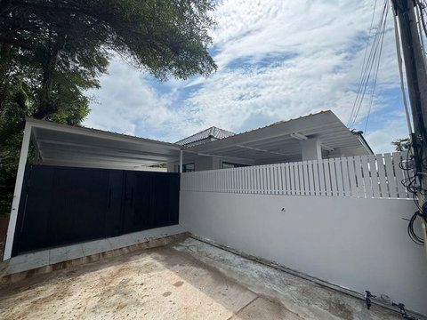 Single house for sale in Grand PMC 2 project, Nong Prue, Bang Lamung, Chonburi.