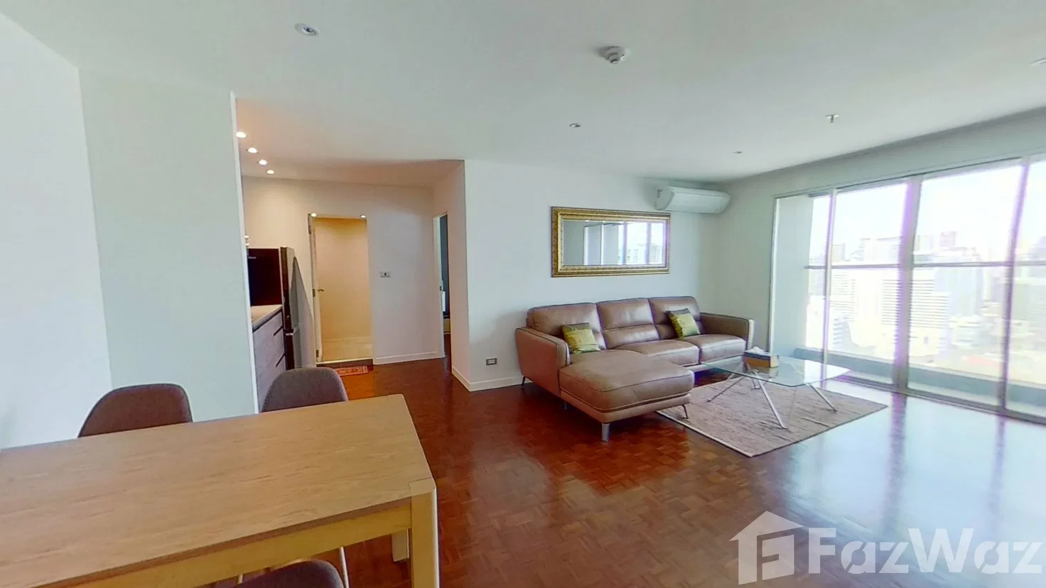 รูป Sukhumvit Suite Gem: Experience Sophisticated Living in Khlong Toei Nuea 164932 - รูปที่ 1/11